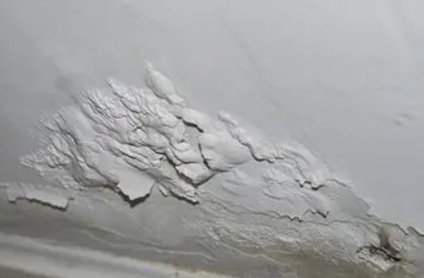 水磨沟楼顶漏水维修公司分享下水磨沟卫生间防水层的施工及细部处理。